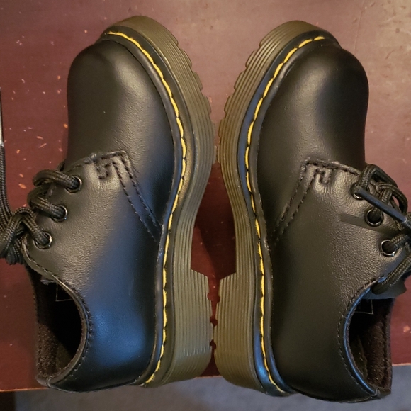 ❌SOLD❌Infant Dr.Marten's SIZE 4 - Picture 10 of 16